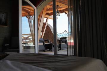 Фото номера Люкс Отель Simfonia Boutique Hotel г. Рымнику-Вылча 14