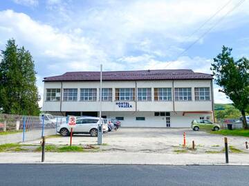 Фото номера Двухместный номер с 1 кроватью и общим туалетом Хостелы Hostel Valcea г. Рымнику-Вылча 48