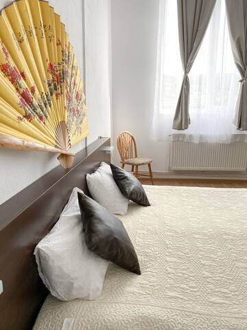 Фото Хостелы Hostel Valcea г. Рымнику-Вылча 4