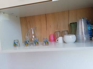 Фото номера Двухместный номер с 1 кроватью и общим туалетом Хостелы Hostel Valcea г. Рымнику-Вылча 18